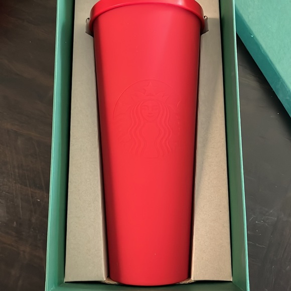 Starbucks Matte Red - Picture 3 of 5